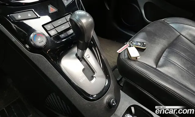 Chevrolet Orlando 2011 2.0 автомат (гидро), миниатюра 12