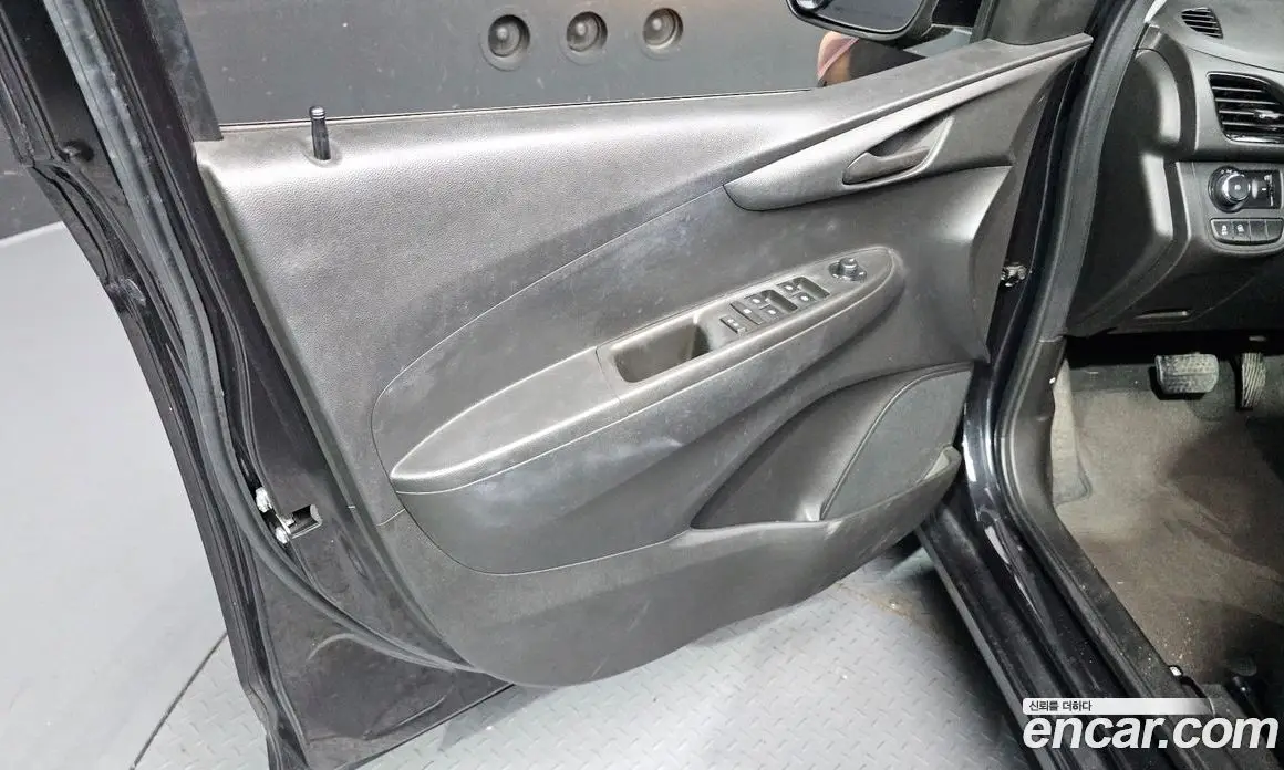 Chevrolet Spark 2015 1.0 автомат (гидро), фото 14