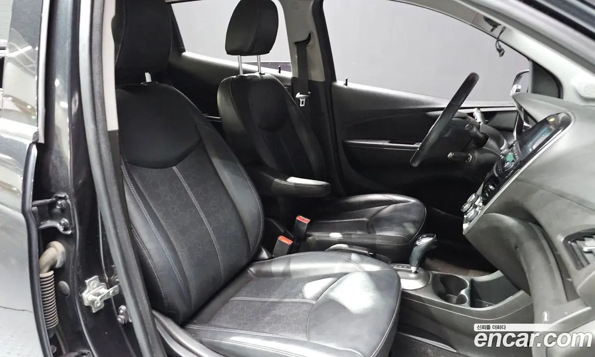 Chevrolet Spark 2015 1.0 автомат (гидро), фото 16