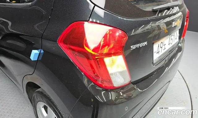 Chevrolet Spark 2015 1.0 автомат (гидро), миниатюра 9