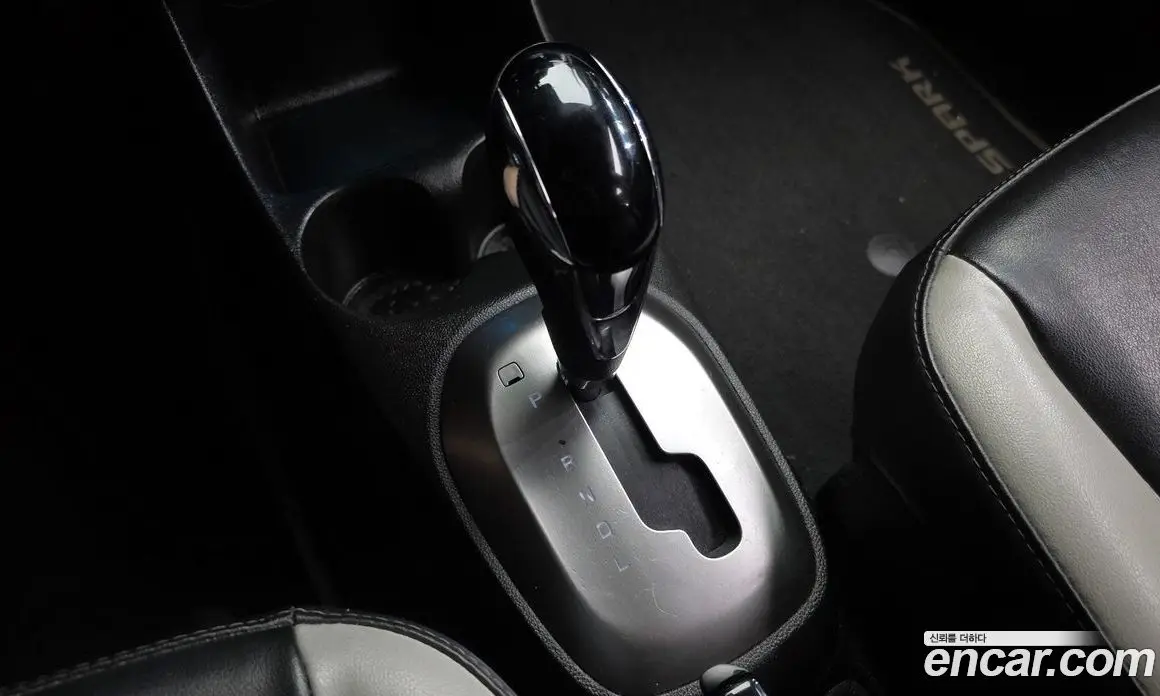 Chevrolet Spark 2016 1.0 автомат (гидро), фото 12
