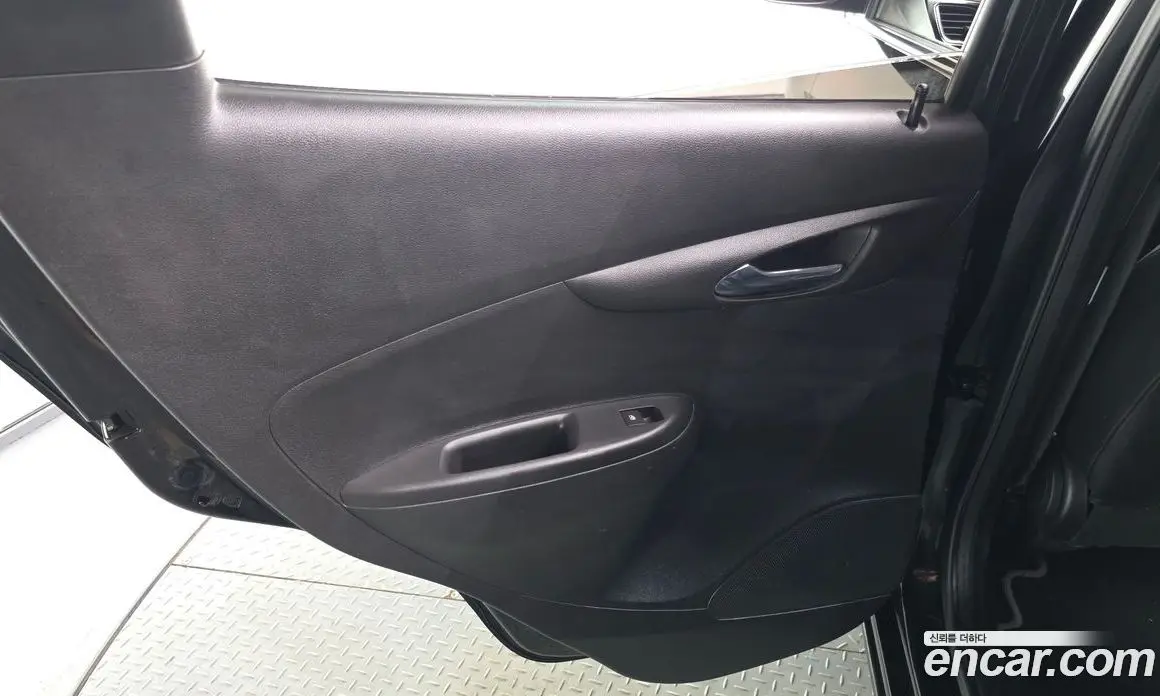 Chevrolet Spark 2016 1.0 автомат (гидро), фото 15