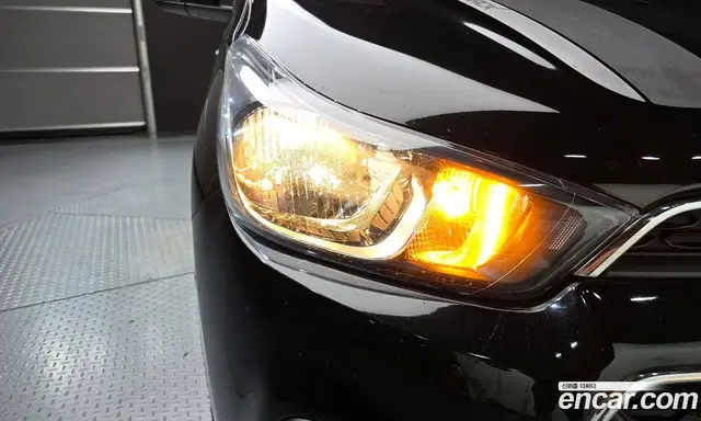 Chevrolet Spark 2016 1.0 автомат (гидро), миниатюра 8