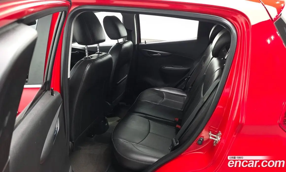 Chevrolet Spark 2016 1.0 автомат (гидро), фото 12