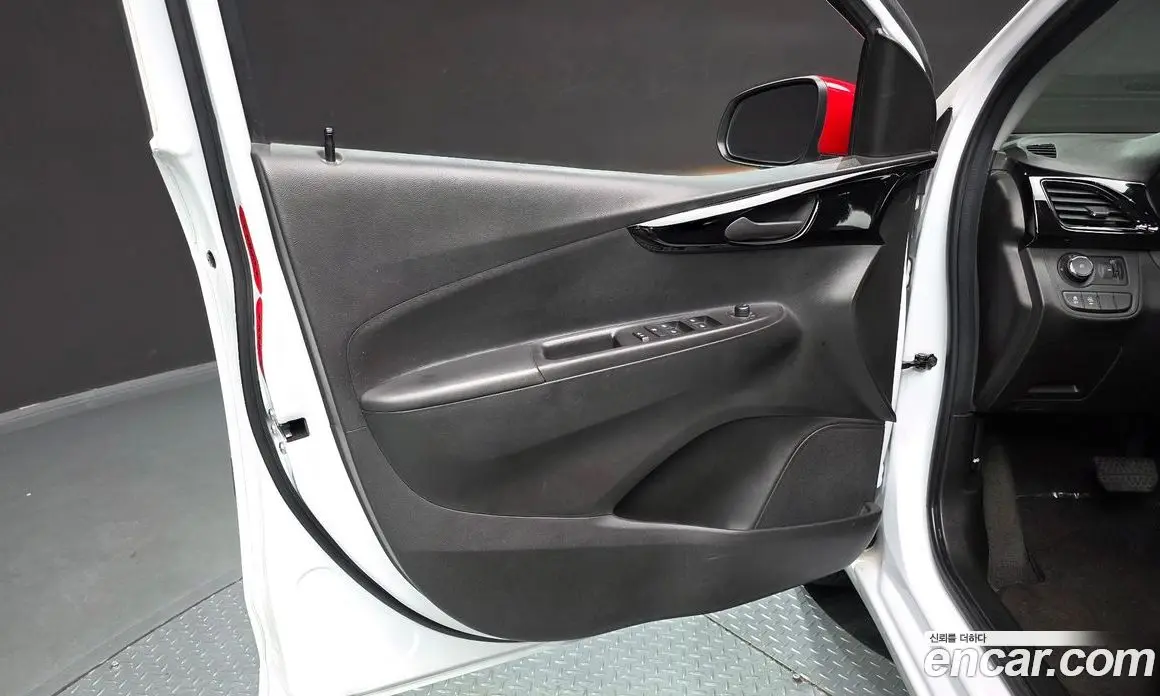 Chevrolet Spark 2017 1.0 автомат (гидро), фото 14