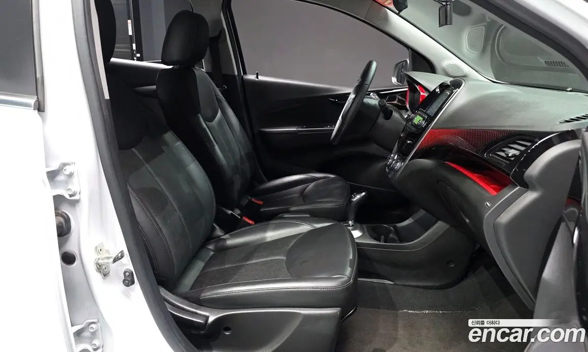 Chevrolet Spark 2017 1.0 автомат (гидро), фото 16