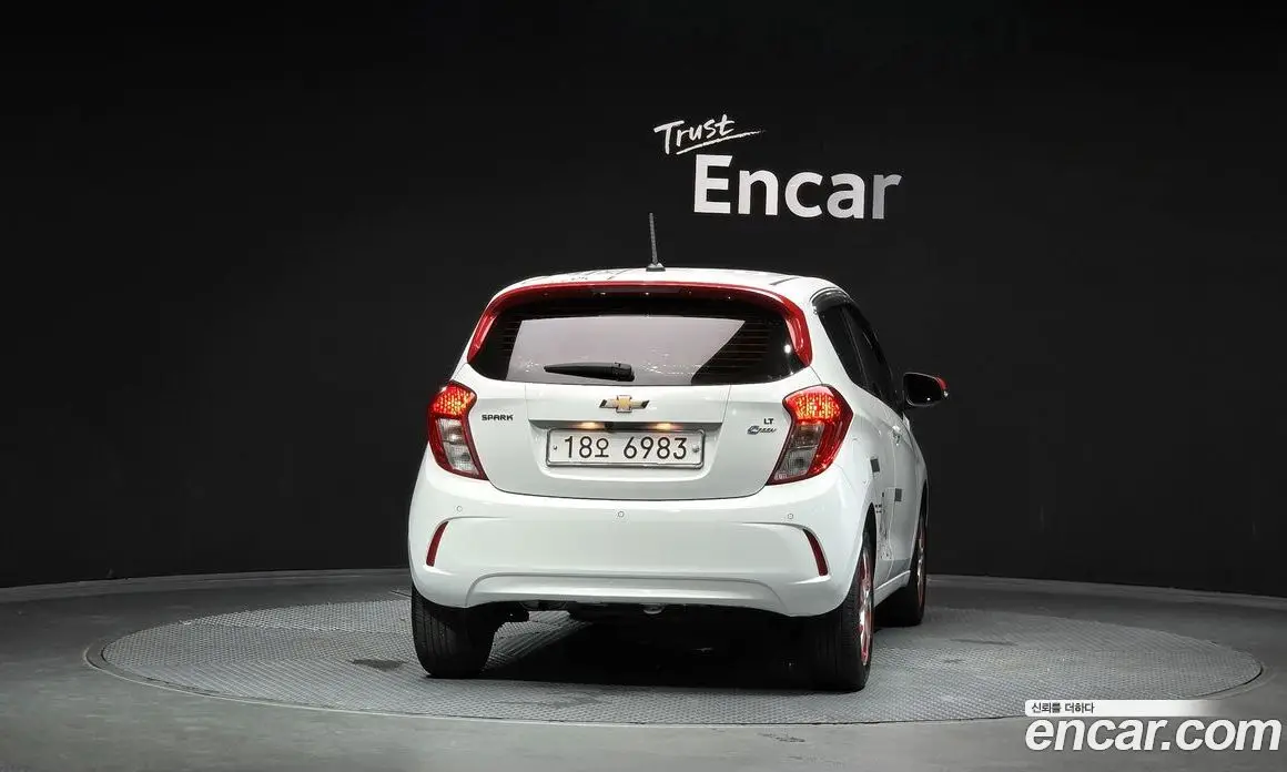 Chevrolet Spark 2017 1.0 автомат (гидро), фото 4