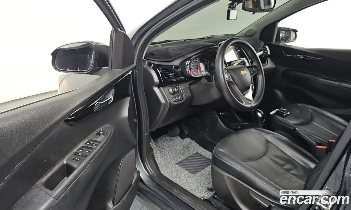 Chevrolet Spark 2017 1.0 автомат (гидро), фото 13