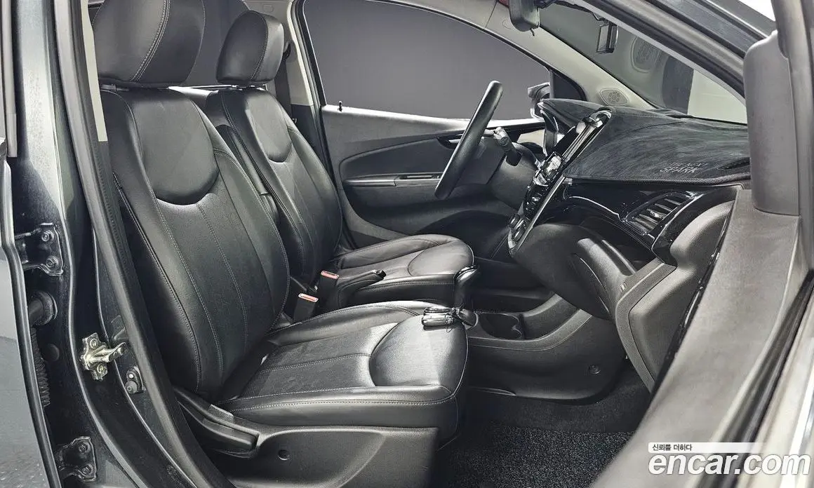 Chevrolet Spark 2017 1.0 автомат (гидро), фото 16
