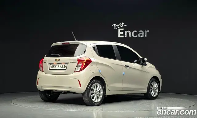 Chevrolet Spark 2018 1.0 автомат (гидро), миниатюра 2