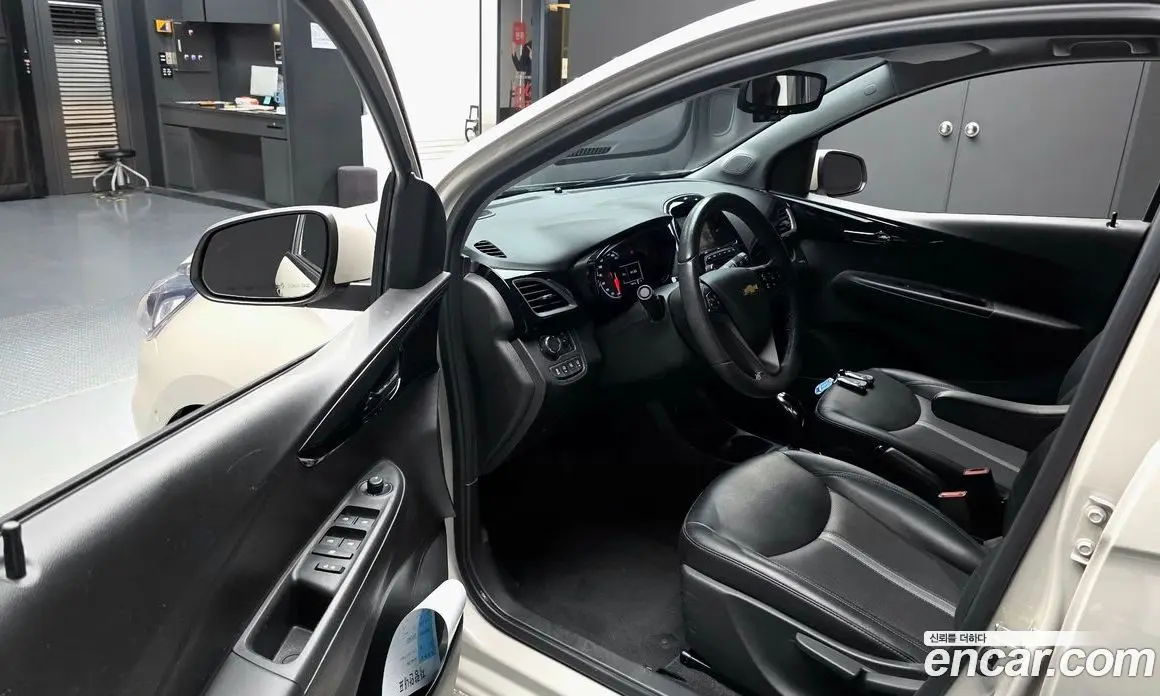 Chevrolet Spark 2018 1.0 автомат (гидро), фото 13