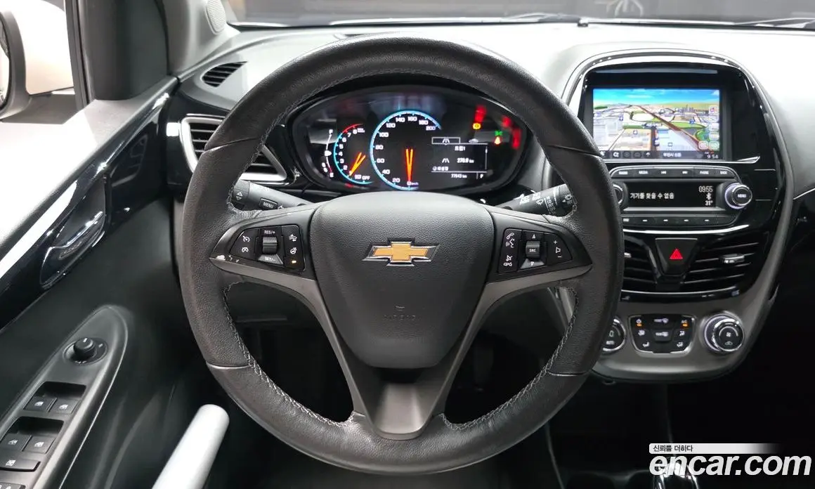 Chevrolet Spark 2018 1.0 автомат (гидро), фото 19