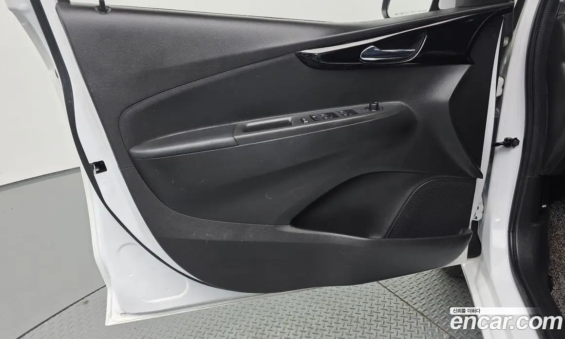 Chevrolet Spark 2022 1.0 автомат (гидро), фото 14