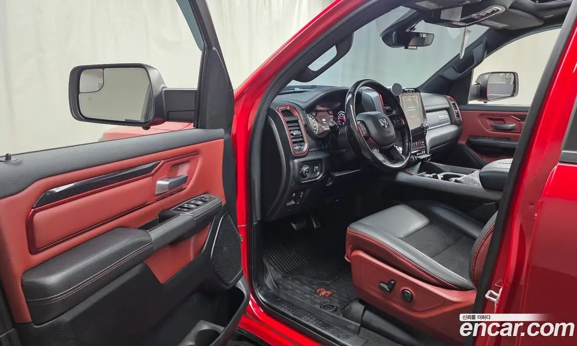 Dodge Ram Pick Up 2020 5.7 автомат (гидро), фото 13 Dodge Ram Pick Up 2020 5.7 автомат (гидро), фото 13