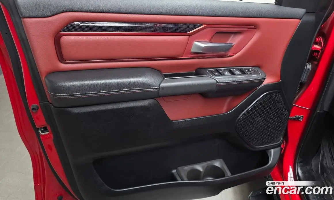 Dodge Ram Pick Up 2020 5.7 автомат (гидро), фото 14