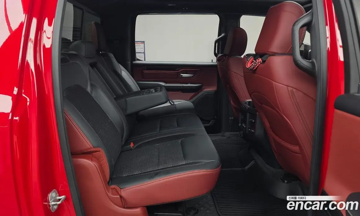 Dodge Ram Pick Up 2020 5.7 автомат (гидро), фото 16 Dodge Ram Pick Up 2020 5.7 автомат (гидро), фото 16