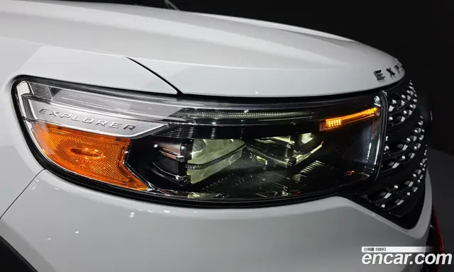 Ford Explorer 2020 2.3 автомат (гидро), миниатюра 8