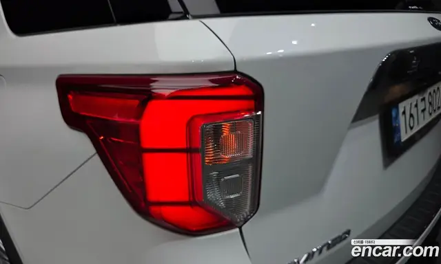 Ford Explorer 2020 2.3 автомат (гидро), миниатюра 9