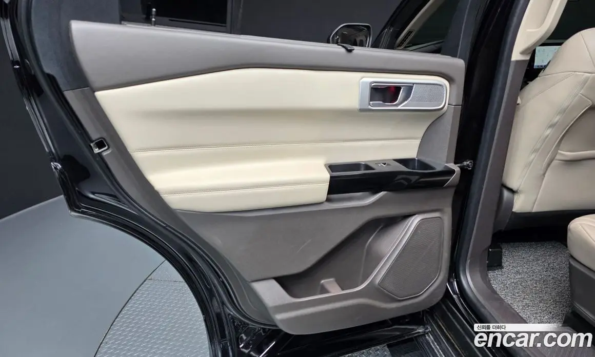 Ford Explorer 2022 3.0 автомат (гидро), фото 14 Ford Explorer 2022 3.0 автомат (гидро), фото 14