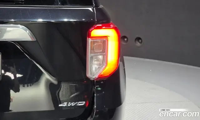 Ford Explorer 2022 3.0 автомат (гидро), миниатюра 8 Ford Explorer 2022 3.0 автомат (гидро), миниатюра 8
