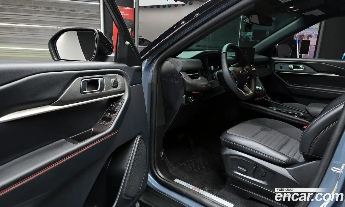 Ford Explorer 2025 2.3 автомат (гидро), фото 13 Ford Explorer 2025 2.3 автомат (гидро), фото 13