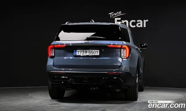 Ford Explorer 2025 2.3 автомат (гидро), миниатюра 4 Ford Explorer 2025 2.3 автомат (гидро), миниатюра 4