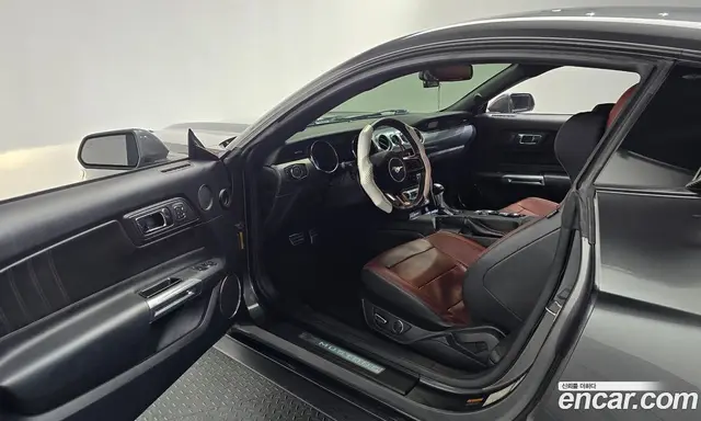 Ford Mustang 2016 2.3 автомат (гидро), миниатюра 12