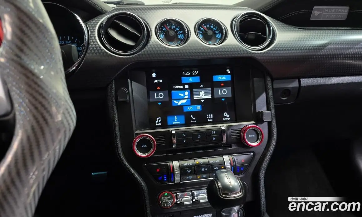 Ford Mustang 2016 2.3 автомат (гидро), фото 17 Ford Mustang 2016 2.3 автомат (гидро), фото 17