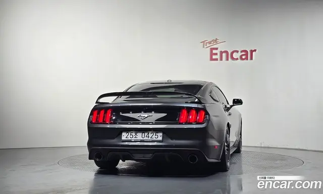 Ford Mustang 2016 2.3 автомат (гидро), миниатюра 3 Ford Mustang 2016 2.3 автомат (гидро), миниатюра 3