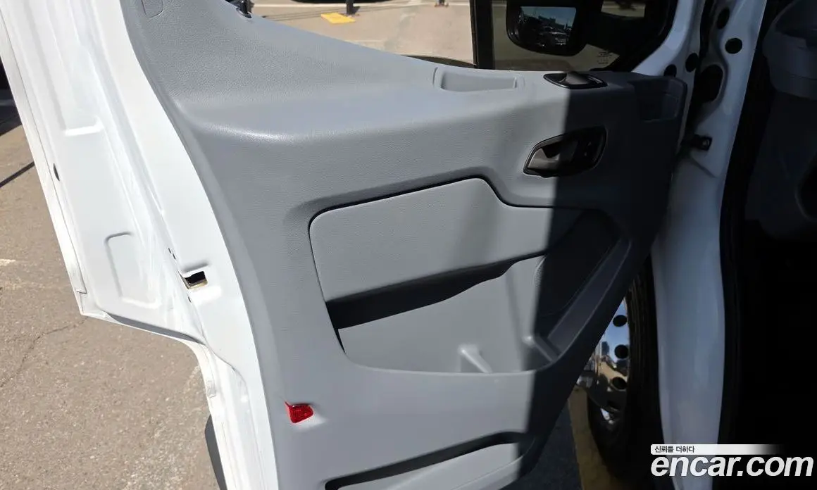 Ford Transit 2018 3.7 автомат (гидро), фото 14 Ford Transit 2018 3.7 автомат (гидро), фото 14