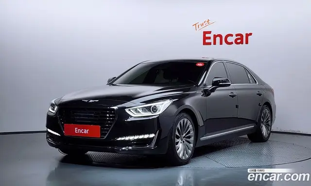 Genesis EQ900, 2017, 120 317 км