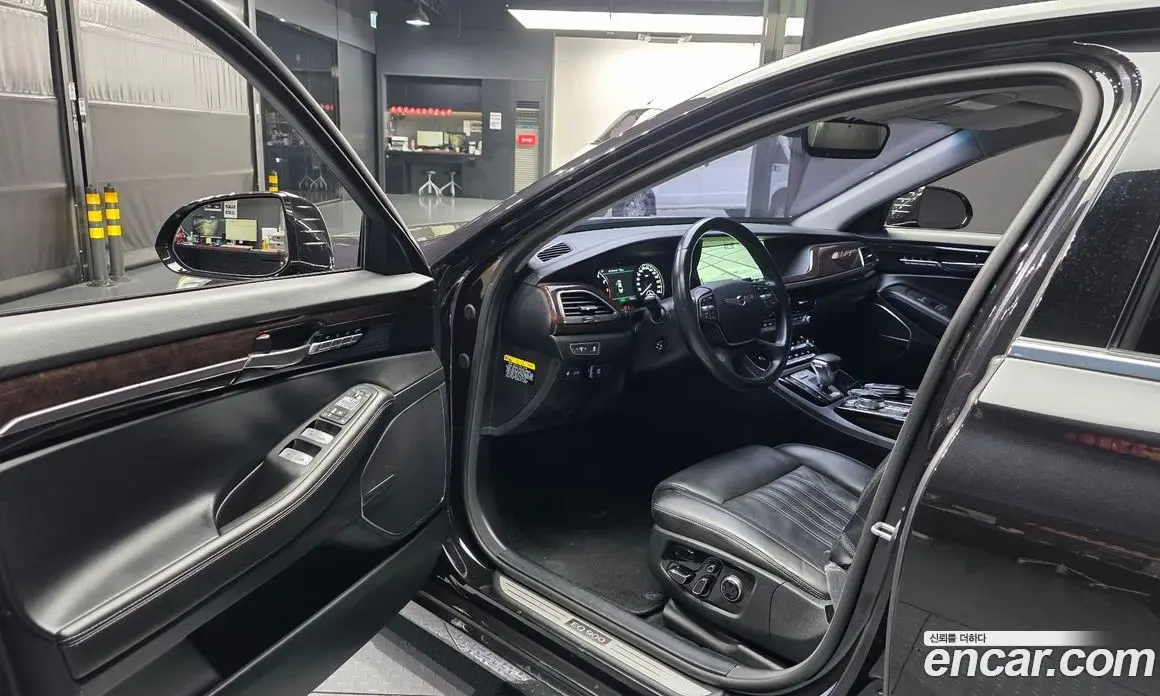 Genesis EQ900 2017 3.8 автомат (гидро), фото 13 Genesis EQ900 2017 3.8 автомат (гидро), фото 13