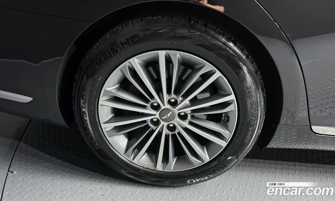 Genesis EQ900 2017 3.8 автомат (гидро), фото 5 Genesis EQ900 2017 3.8 автомат (гидро), фото 5