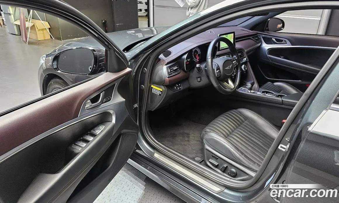 Genesis G70 2018 2.0 автомат (гидро), фото 13