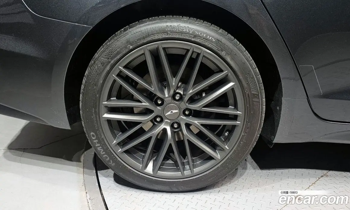 Genesis G70 2018 2.0 автомат (гидро), фото 5