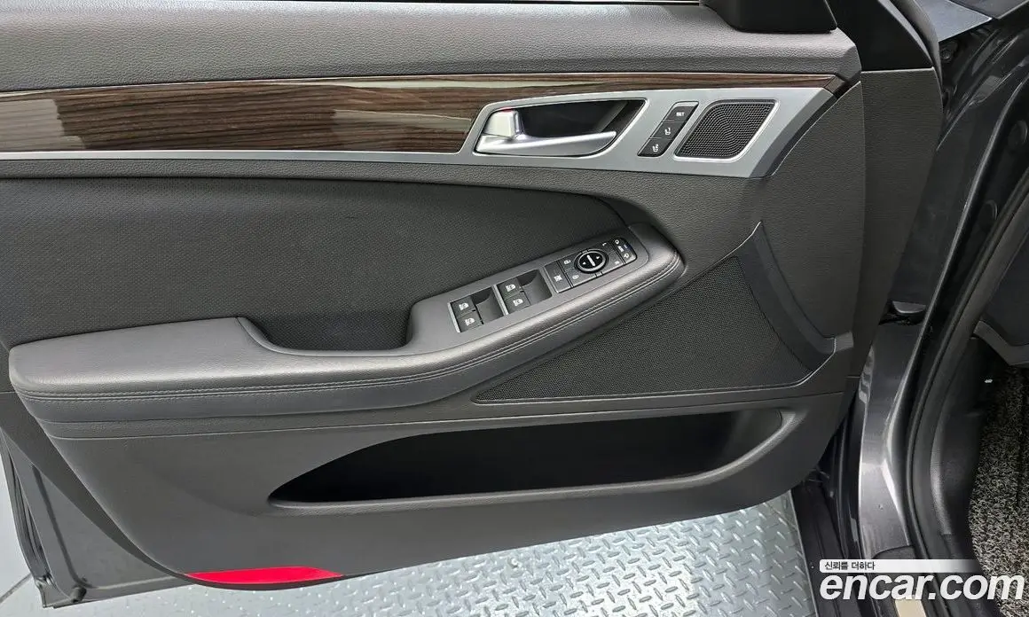 Genesis G80 2017 3.3 автомат (гидро), фото 14