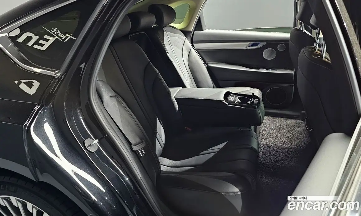 Genesis G80 2022 0.2 автомат (гидро), фото 17