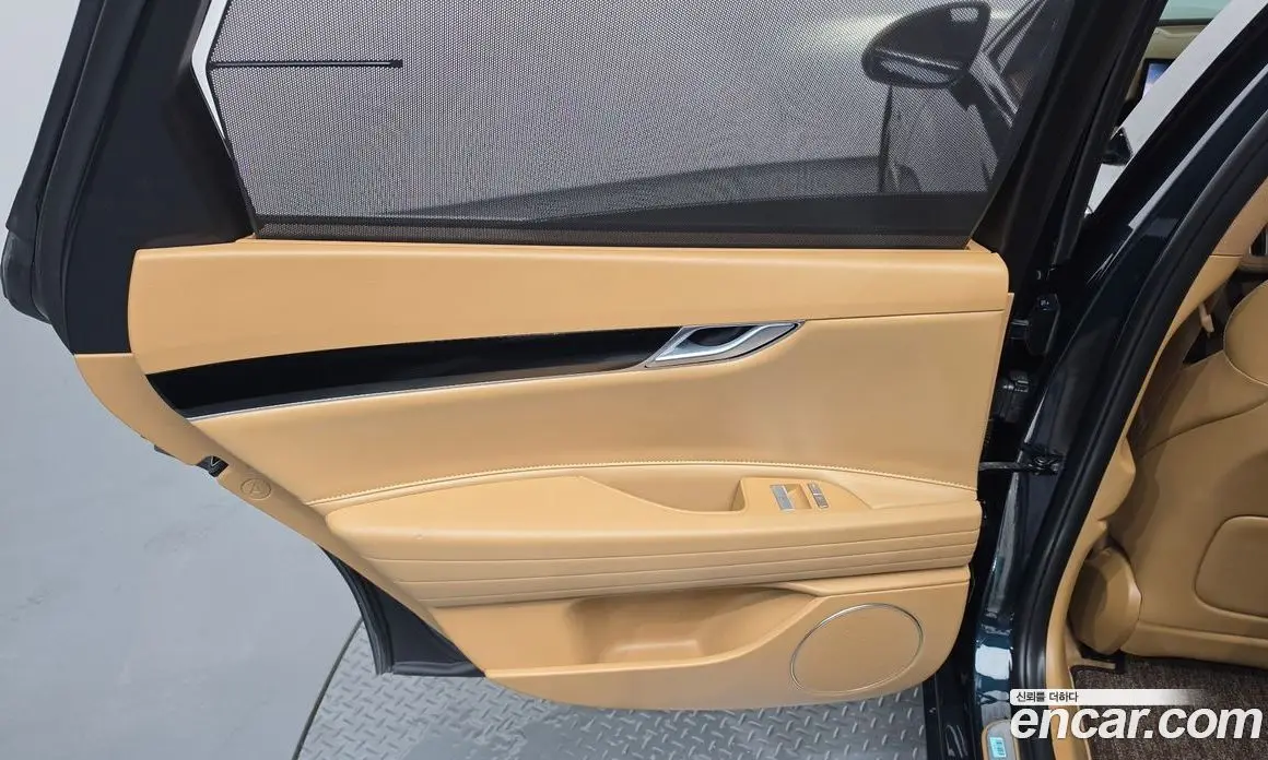 Genesis G80 2025 2.5 автомат (гидро), фото 15