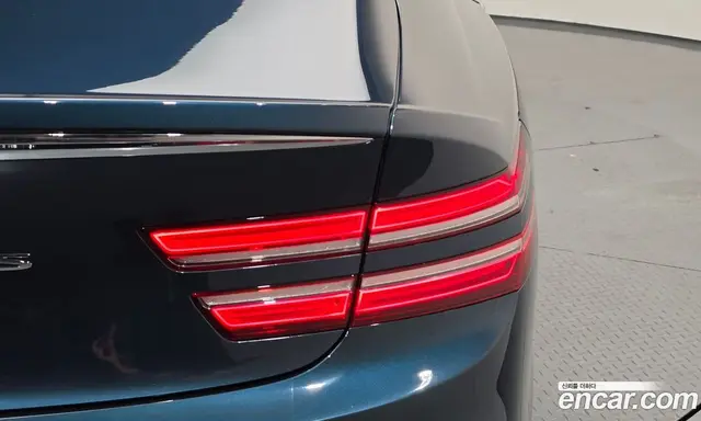 Genesis G80 2025 2.5 автомат (гидро), миниатюра 9