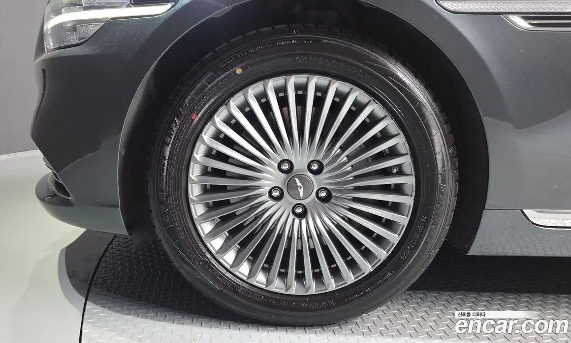 Genesis G90 2019 3.8 автомат (гидро), фото 4 Genesis G90 2019 3.8 автомат (гидро), фото 4