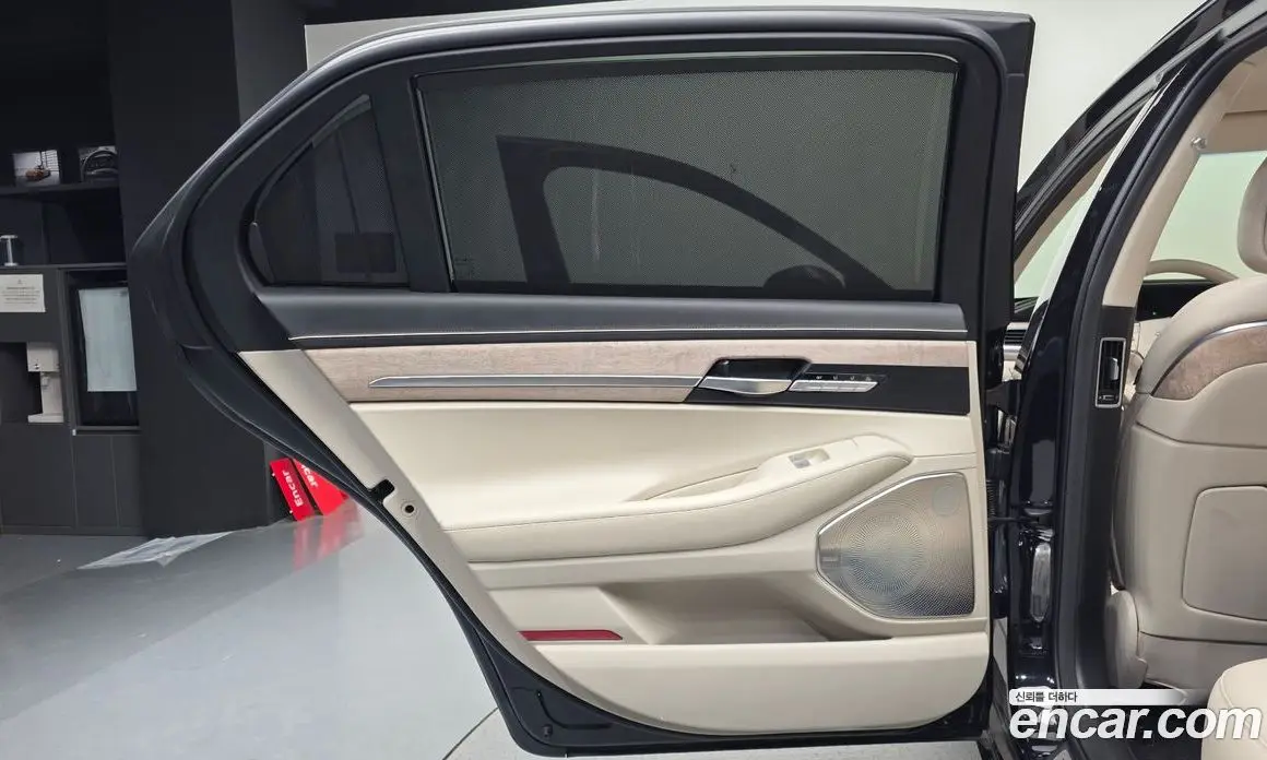 Genesis G90 2020 3.8 автомат (гидро), фото 15 Genesis G90 2020 3.8 автомат (гидро), фото 15