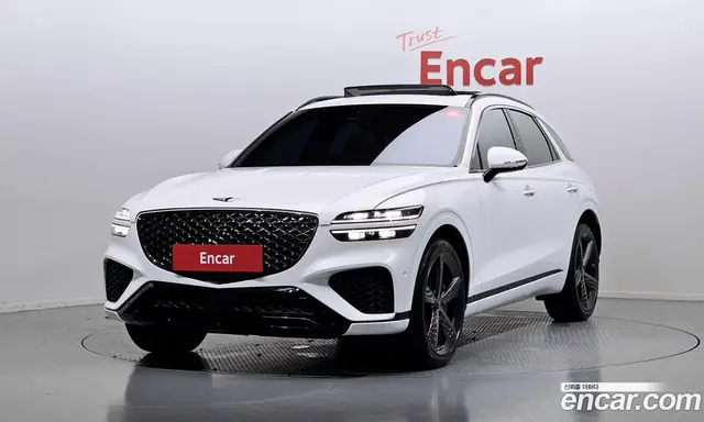 Genesis GV70, 2021, 82 246 км