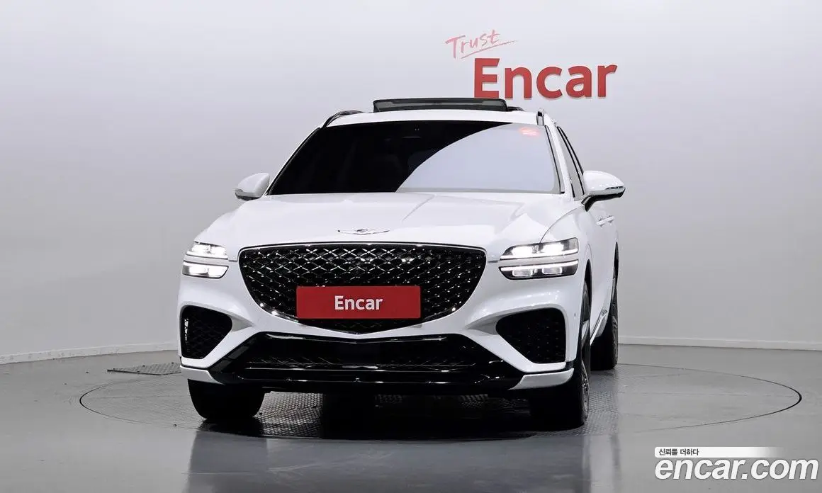 Genesis GV70 2021 2.5 автомат (гидро), фото 3 Genesis GV70 2021 2.5 автомат (гидро), фото 3