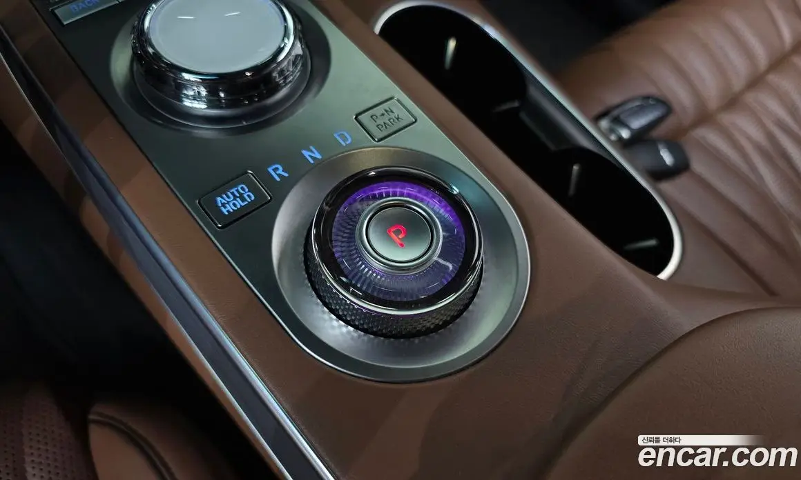 Genesis GV70 2021 2.5 автомат (гидро), фото 12