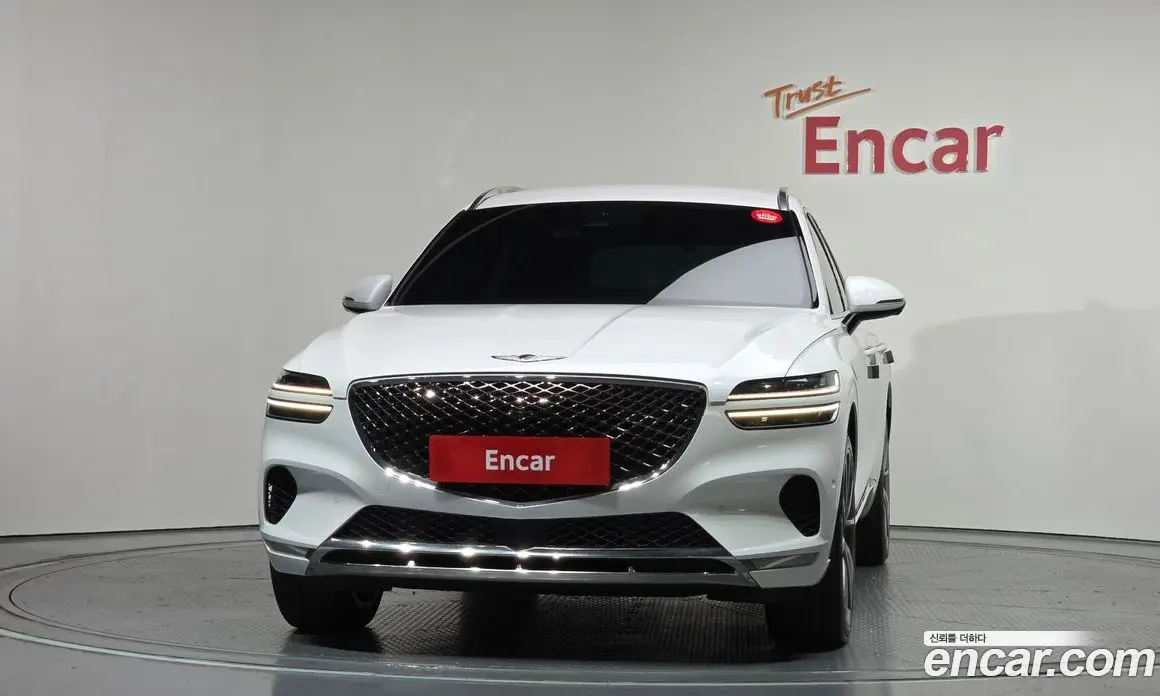 Genesis GV70 2022 2.2 автомат (гидро), фото 3 Genesis GV70 2022 2.2 автомат (гидро), фото 3