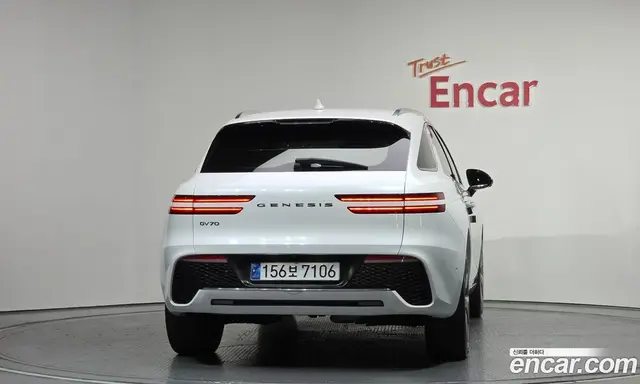 Genesis GV70 2022 2.2 автомат (гидро), миниатюра 4 Genesis GV70 2022 2.2 автомат (гидро), миниатюра 4