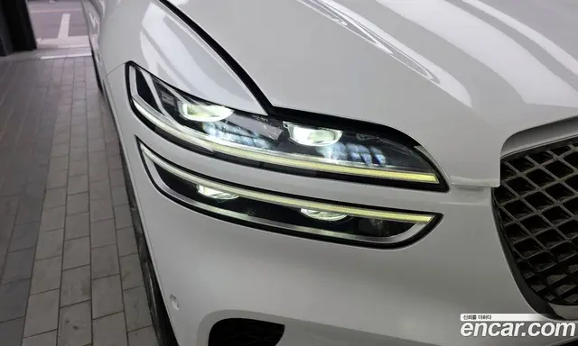 Genesis GV70 2022 2.2 автомат (гидро), миниатюра 8 Genesis GV70 2022 2.2 автомат (гидро), миниатюра 8