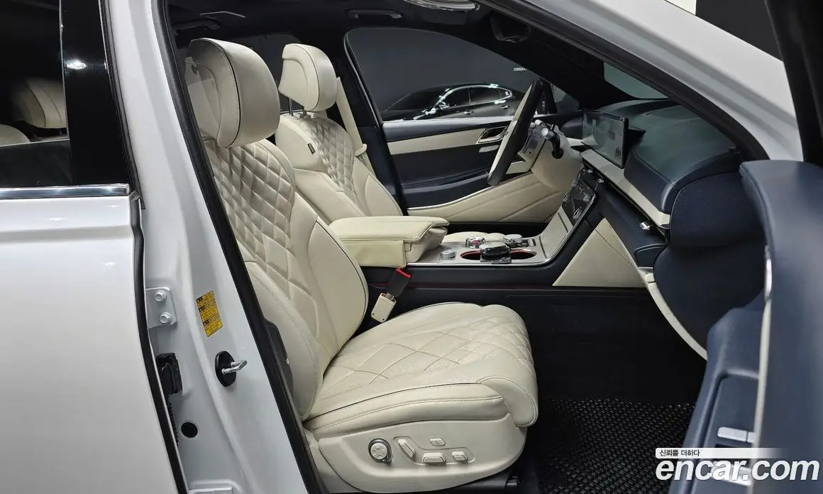 Genesis GV80 2025 2.5 автомат (гидро), фото 15