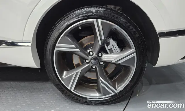 Genesis GV80 2025 2.5 автомат (гидро), миниатюра 6