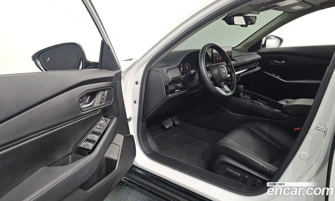 Honda Accord 2024 2.0 автомат (гидро), фото 12 Honda Accord 2024 2.0 автомат (гидро), фото 12